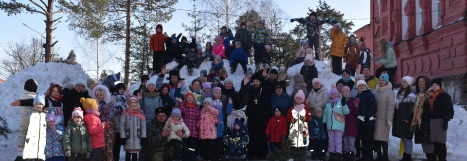 В Скорбященском монастыре отпраздновали Детскую Масленицу